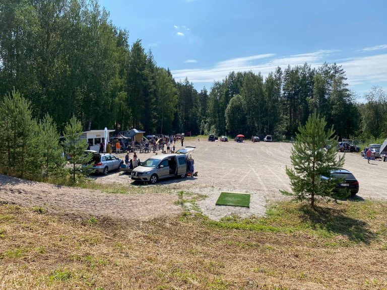 Änkilän luontopolku ja Änkilän vanha koulun kenttä ympäristöineen